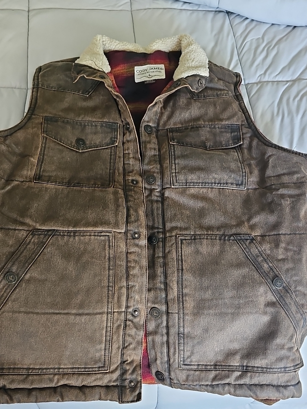Cody James Men's Brown Sherpa-Lined Work Vest